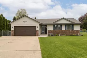 2775 Thomas Dr, East Troy, WI 53120 - Photo 2