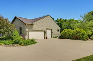 W266N6696 Beacon Hills Dr, Lisbon, WI 53089 - Photo 44
