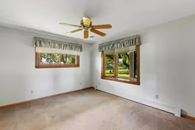 7631 W 5 Mile Rd, Racine, WI 53126 - Photo 18