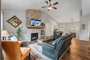 387 Drumlin Loop, Ripon, WI 54971 - Photo 2