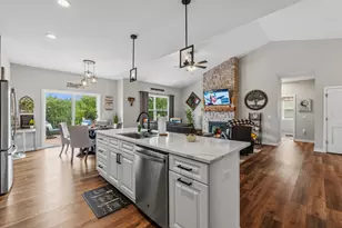 387 Drumlin Loop, Ripon, WI 54971 - Photo 8