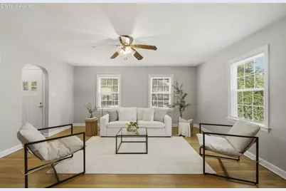 4640 N Woodruff Ave, Whitefish Bay, WI 53211 - Photo 2