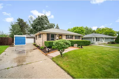 N89W15288  Jefferson Ave, Menomonee Falls, WI 53051 - Photo 36