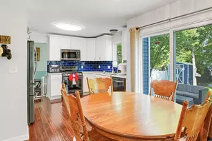 2549 Fox River Pkwy, Waukesha, WI 53189 - Photo 8