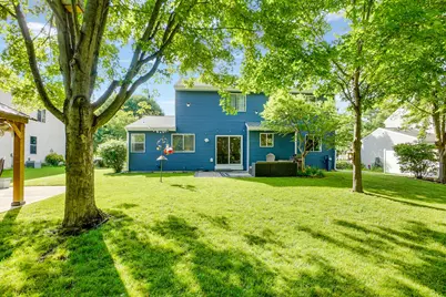 2549  Fox River Pkwy, Waukesha, WI 53189 - Photo 34