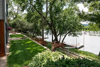 2529  Baumgartner Dr, Campbell, WI 54603 - Photo 2