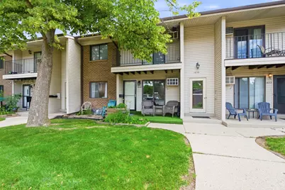 1646 S Carriage Ln #2, New Berlin, WI 53151 - Photo 1