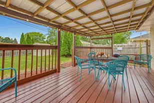 N89W15350 Cleveland Ave, Menomonee Falls, WI 53051 - Photo 22