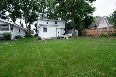 11634 W Dearbourn Ave, Wauwatosa, WI 53226 - Photo 14