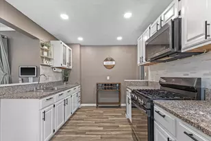 1704 Murray Ave, Waukesha, WI 53186 - Photo 6