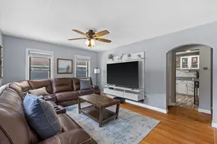 1704 Murray Ave, Waukesha, WI 53186 - Photo 2