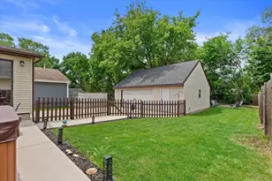 1704 Murray Ave, Waukesha, WI 53186 - Photo 28