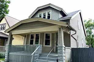 1323 S 37th St., Milwaukee, WI 53215 - Photo 2