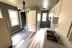 1323 S 37th St., Milwaukee, WI 53215 - Photo 8