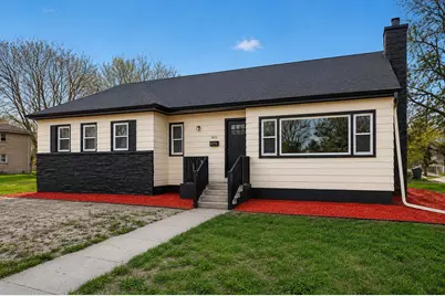 4575 N 46th St, Milwaukee, WI 53218 - Photo 2