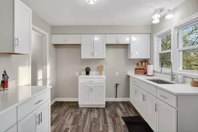 4575 N 46th St, Milwaukee, WI 53218 - Photo 8