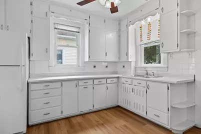 813  Huron Ave, Sheboygan, WI 53081 - Photo 4