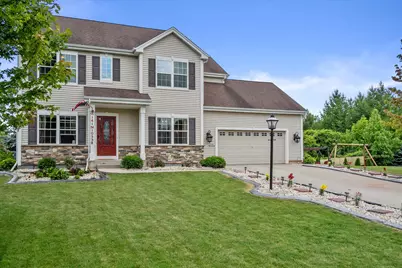 W141N10538  Wooded Hills Dr, Germantown, WI 53022 - Photo 54