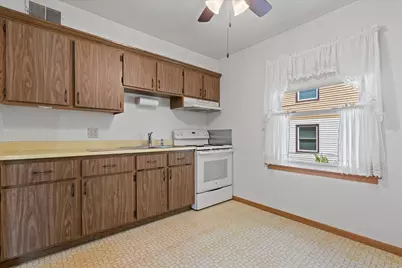 4714 W Howard Ave #4716, Milwaukee, WI 53220 - Photo 6