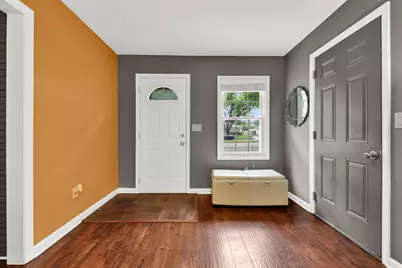 5307 N 107th St, Milwaukee, WI 53225 - Photo 10