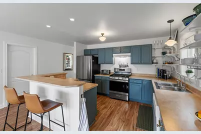 1825 S 3rd St #1825, Milwaukee, WI 53204 - Photo 4