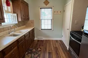 2112 30th St, Two Rivers, WI 54241 - Photo 10