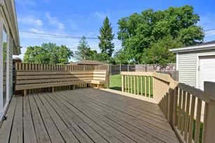 W148N8416 Albert Pl, Menomonee Falls, WI 53051 - Photo 24