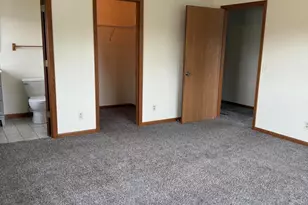 610 E Wisconsin St, Delavan, WI 53115 - Photo 12