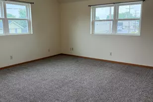 610 E Wisconsin St, Delavan, WI 53115 - Photo 14