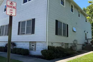 610 E Wisconsin St, Delavan, WI 53115 - Photo 2