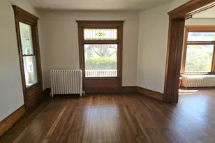 1720 College Ave, Racine, WI 53403 - Photo 8