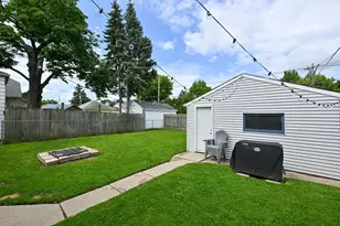 2025 S 71st St, West Allis, WI 53219 - Photo 30
