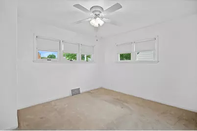 3762 N 73rd St, Milwaukee, WI 53216 - Photo 8