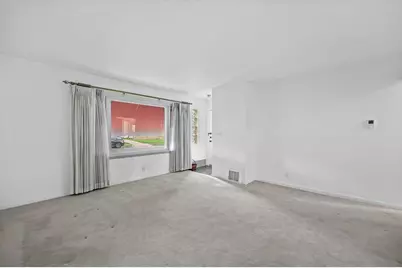 3762 N 73rd St, Milwaukee, WI 53216 - Photo 4