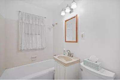 3762 N 73rd St, Milwaukee, WI 53216 - Photo 10