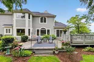1411 Windy Knoll Dr, Richfield, WI 53033 - Photo 4