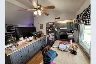 4765 N 117th St, Wauwatosa, WI 53225 - Photo 8