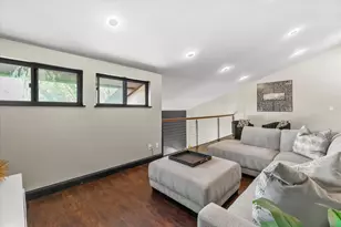 2430 W Good Hope Rd, Glendale, WI 53209 - Photo 18