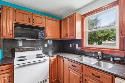 315 E Water St, Watertown, WI 53094 - Photo 16