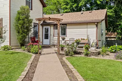 611  Monroe St, Onalaska, WI 54650 - Photo 24