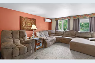 11337  Wilmot Rd, Pleasant Prairie, WI 53158 - Photo 4