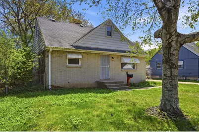 6706 N 54th St, Milwaukee, WI 53223 - Photo 4
