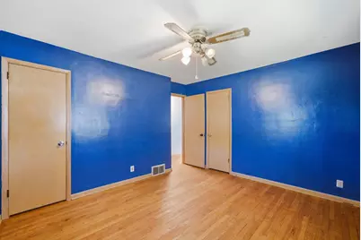 6706 N 54th St, Milwaukee, WI 53223 - Photo 14