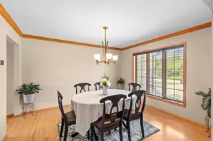 13600 W Eagle Trace, New Berlin, WI 53151 - Photo 16