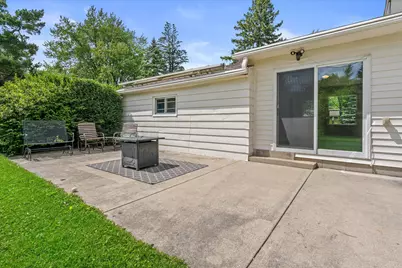 N64W14161  Lincoln Ln, Menomonee Falls, WI 53051 - Photo 26