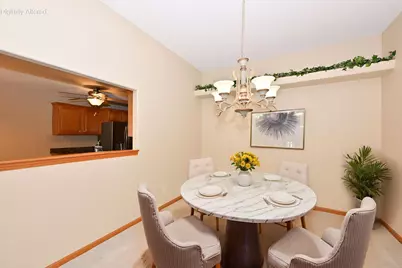 N57W24093 N Sycamore Cir, Sussex, WI 53089 - Photo 4