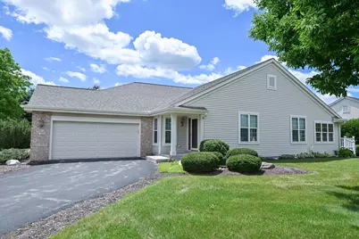 N57W24093 N Sycamore Cir, Sussex, WI 53089 - Photo 1