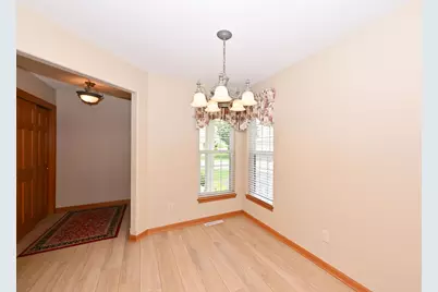 N57W24093 N Sycamore Cir, Sussex, WI 53089 - Photo 26