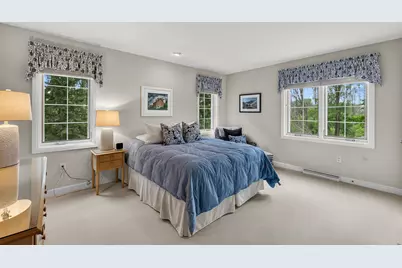 2053 W Hidden Reserve Cir, Mequon, WI 53092 - Photo 26
