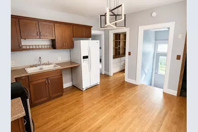 1325 S 11th St, Sheboygan, WI 53081 - Photo 4